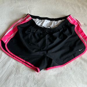 Nike women’s running shorts
